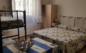 Very'S Room